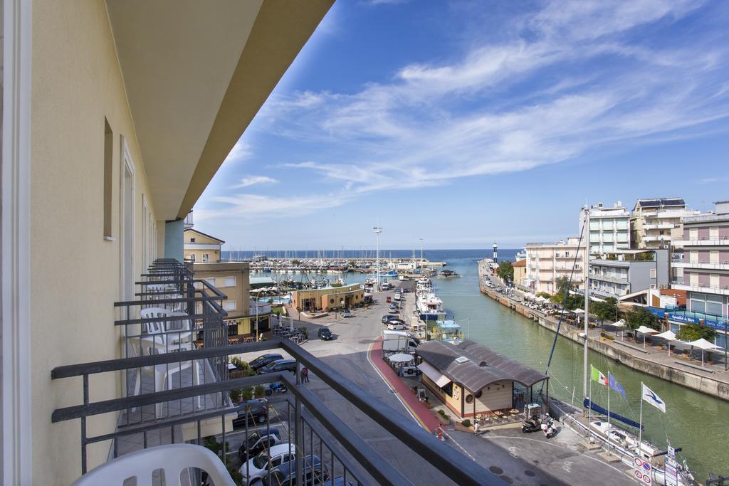 Hotel Lugano Каттолика Номер фото